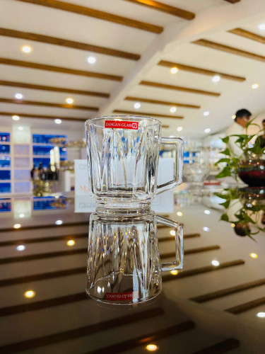 نیم لیوان مارسی